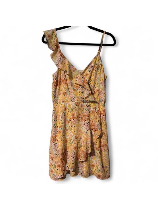 A. Byer Dresses & Skirts - A.Byer Yellow floral mini dress size M